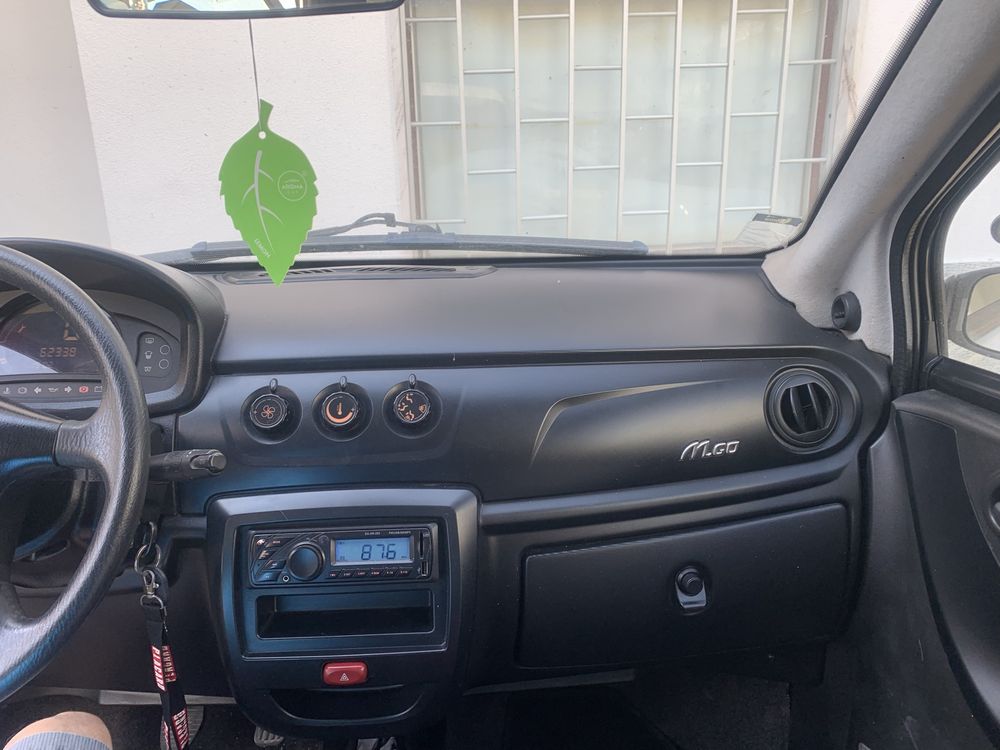 Carro Microcar MGO Gasóleo (pode conduzir a partir dos 16 anos)