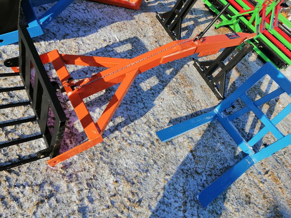 Podnośnik Widły do obornika Tur na linke, łycha na tył traktora