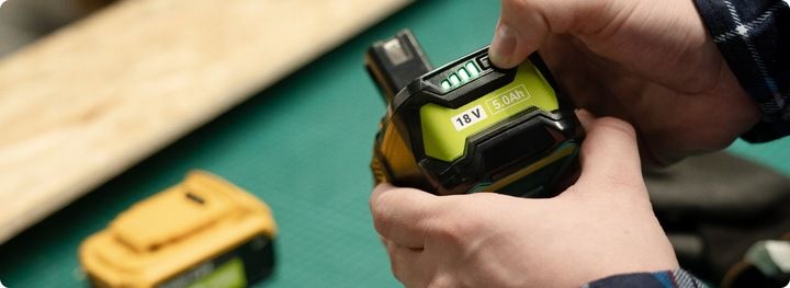 Green Cell Bateria Li-ion Do Dewalt Xr 18v System Akumulator Dcb184 5a