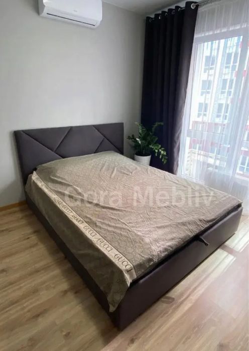 Ліжко двоспальне