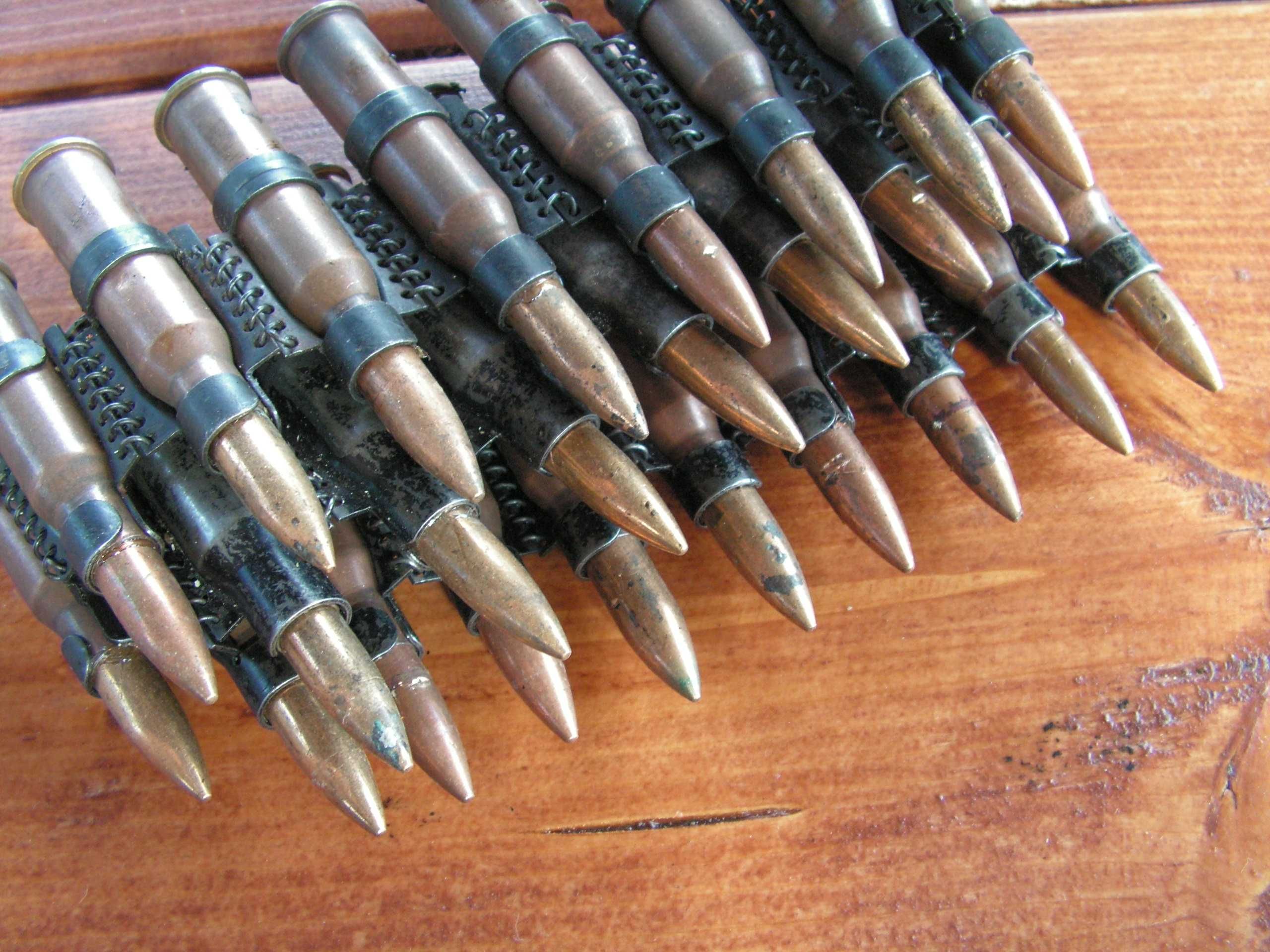 Skrzynka z taśmą i pestkami T-34, PT 91, Mi 2
