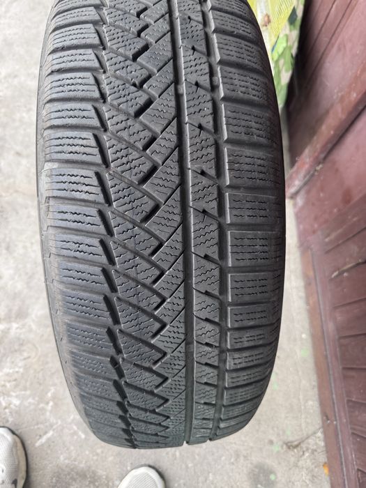 Opny 235/60/18 zimowe