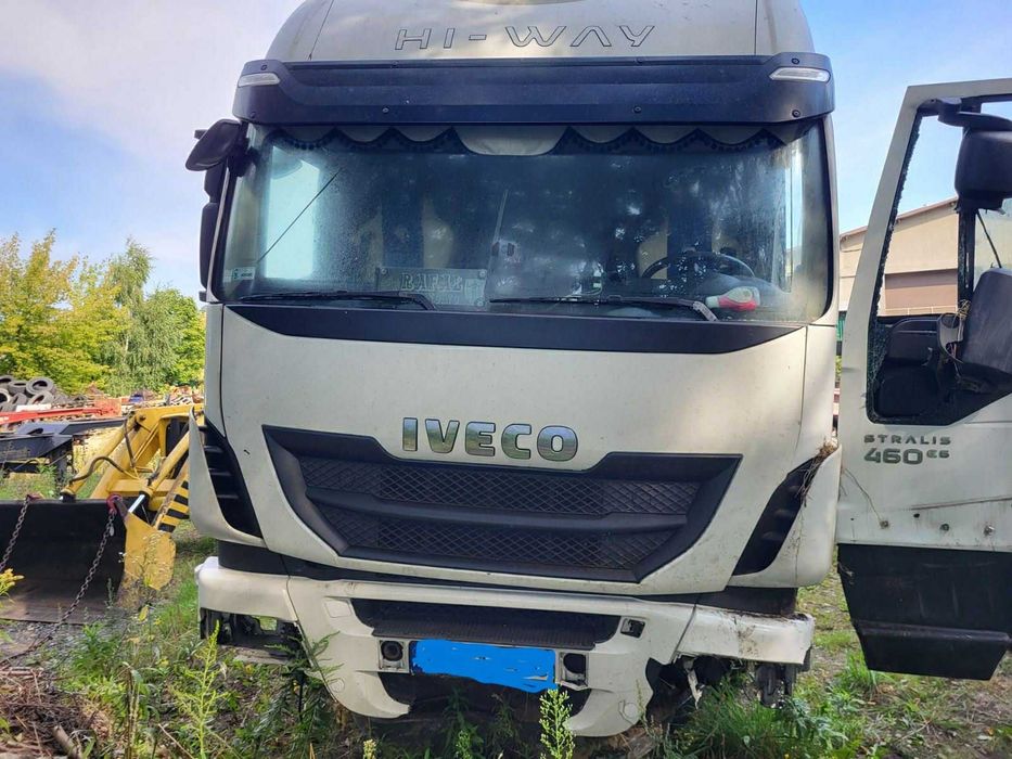 IVECO AS 440S powypadkowe