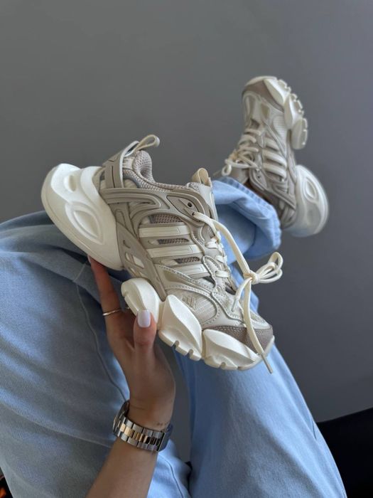 БЕЗ ПЕРЕДОПЛАТ‼️ жіночі кросівки Adidas xlg runner BEIGE / WHITE