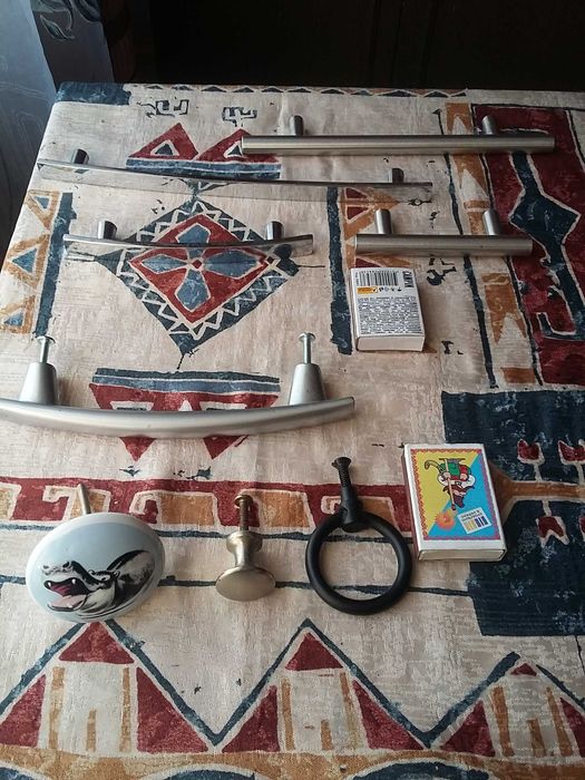 Ручки  мебельные различной модификации