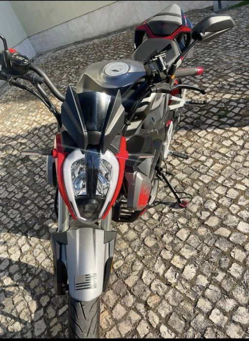 Moto Um Xtreme 125cv