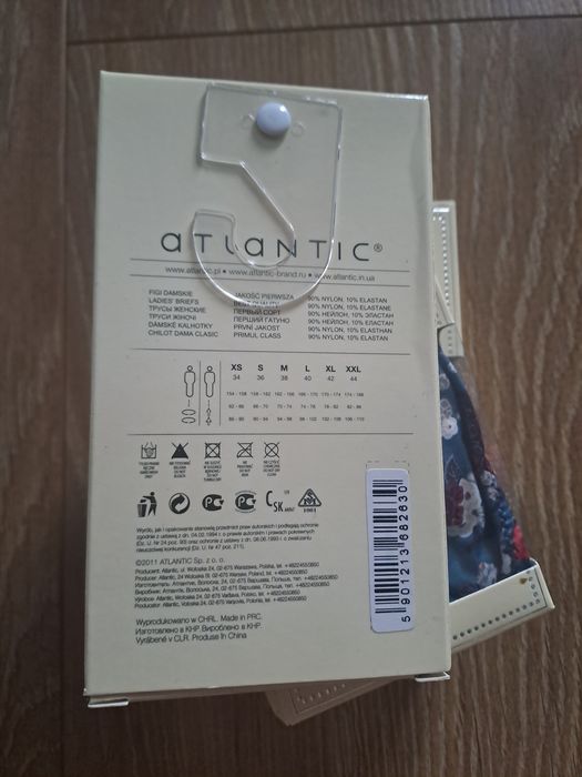 3x Stringi damskie Atlantic, rozmiar M, różyczki