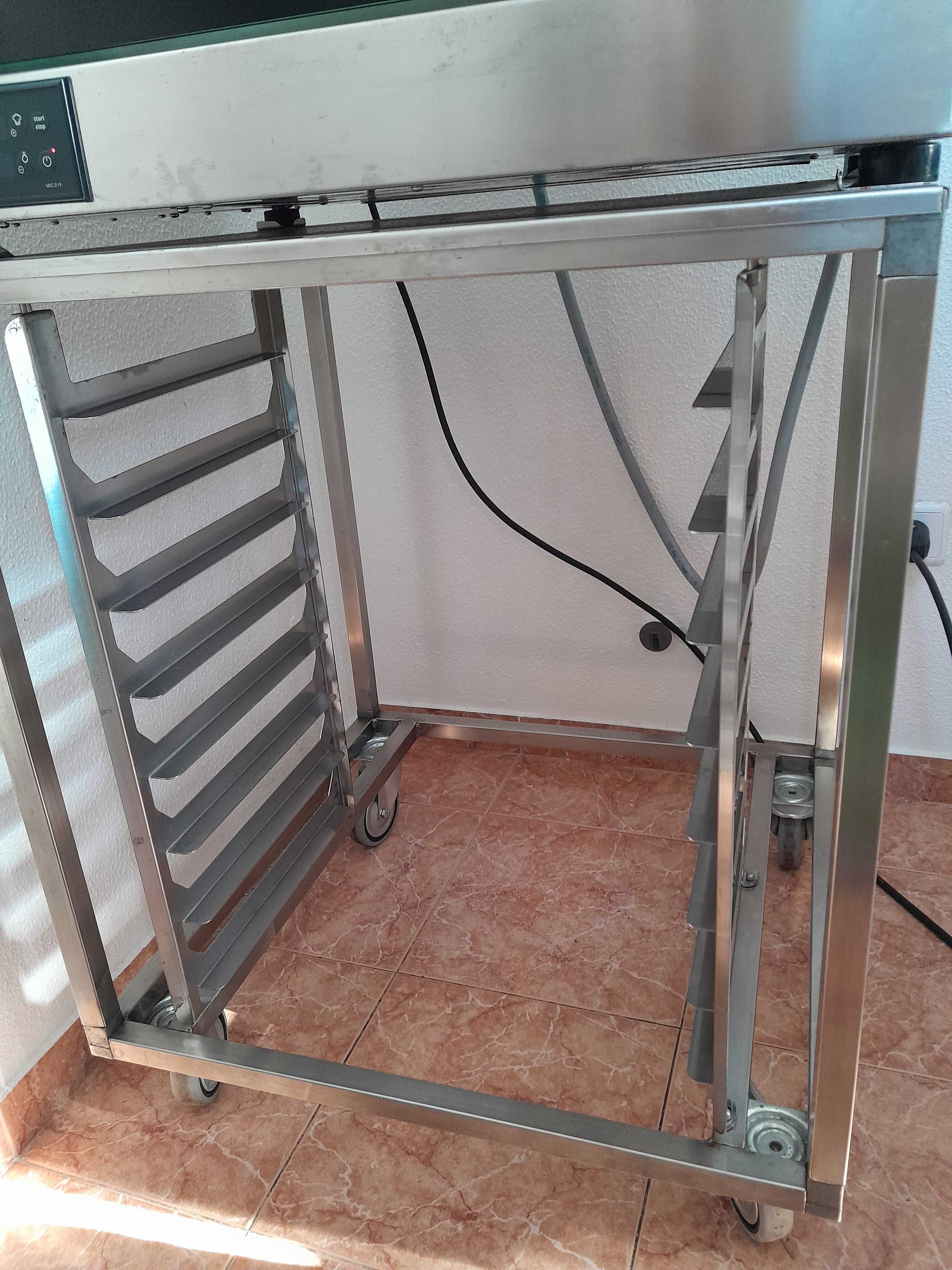 Forno Ramalhos Microram XS + móvel de suporte de tabuleiros