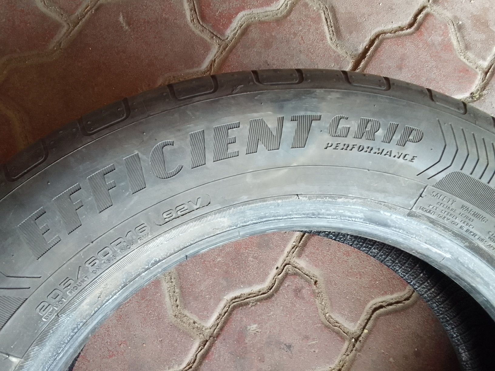 Opona letnia 205/60r16 GOODYEAR 2021r