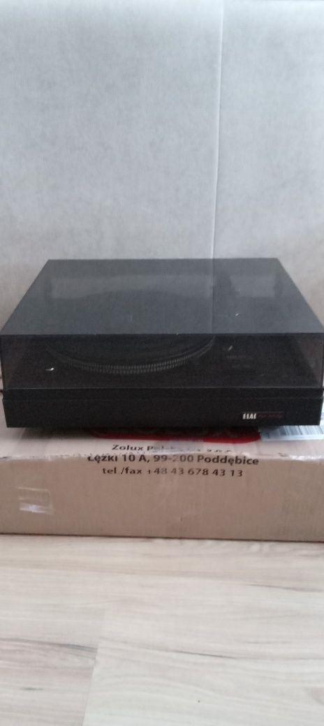 Fajny gramofon ELAC 831 automat