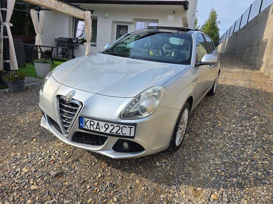 Alfa Romeo Giulietta Panorama , Navi , Skórzana Tapicerka , 2 x koła