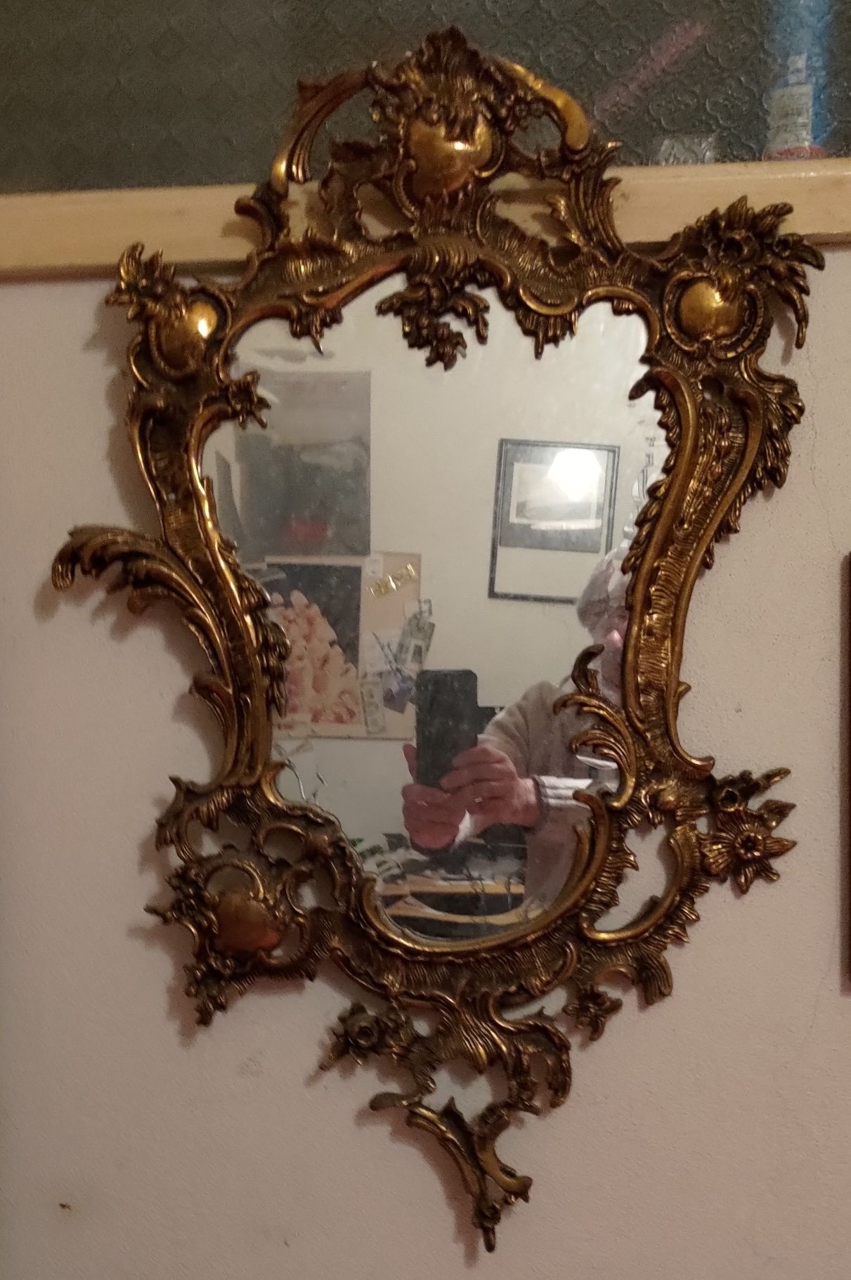Espelho com moldura em cobre vintage