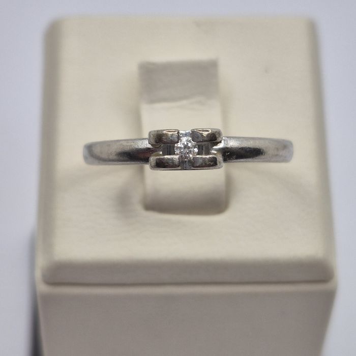 Срібна каблучка Cava 925 проба з діамантом