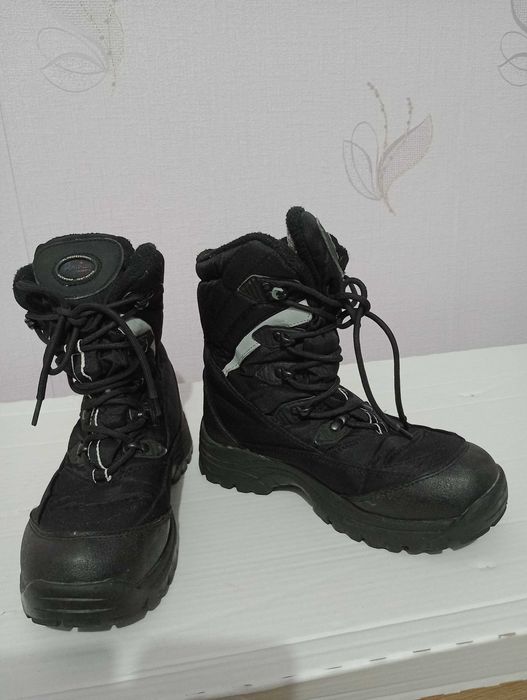 Buty trekkingowe  zimowe American Club rozmiar 37