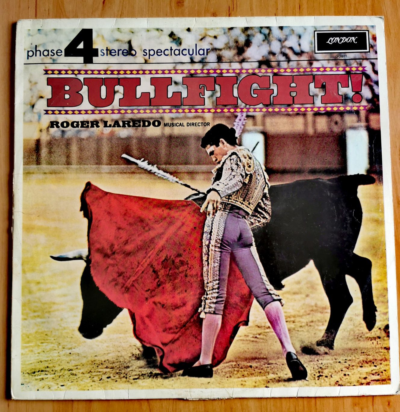 Vinil - Bullfight