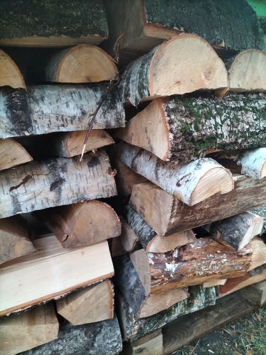 Drewno kominkowe opałowe do wędzenia