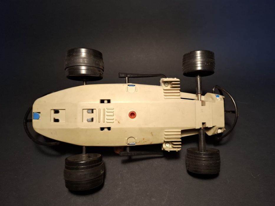 Zabawka prl DDR samochód wyścigowy