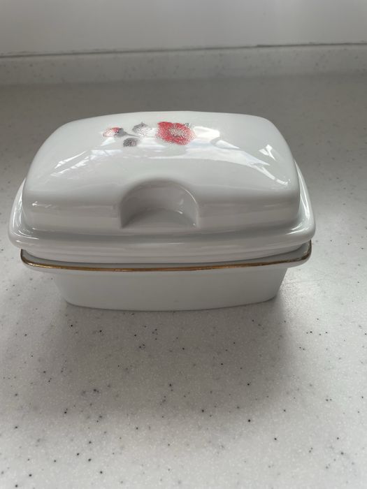 Maselniczka porcelanowa Jarolina