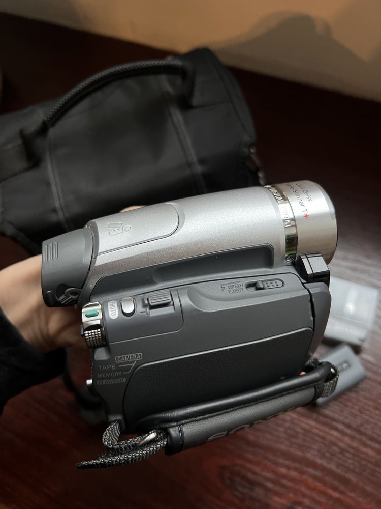 Sony DCR-HC96E stara kamera analogowa, handycam