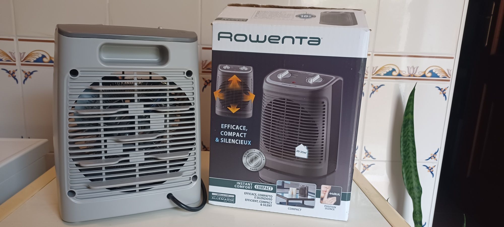 2 Aquecedores Termoventiladores ROWENTA Instant Comfort Compact