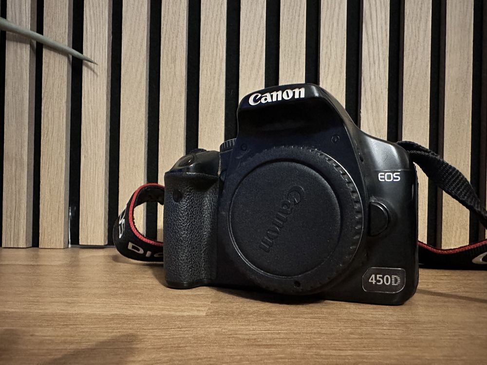 Aparat lustrzanka Canon EOS 450D sprawny