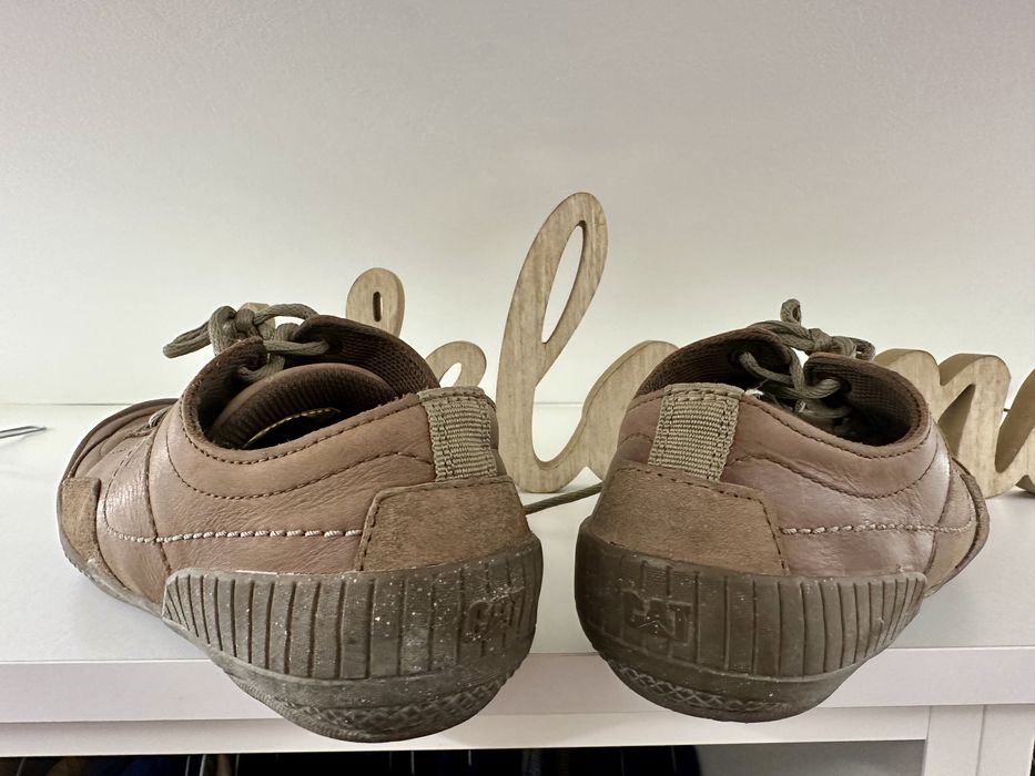 Tenis CAT (41) como novos 25€