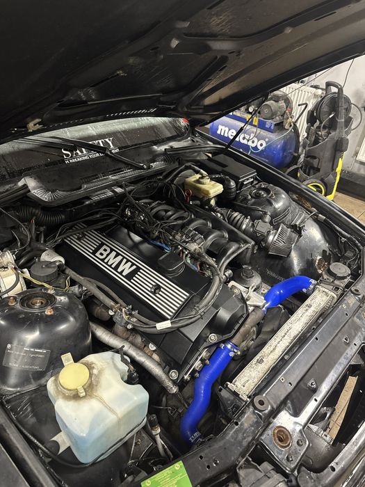 Silnik bmw m52b20 swap