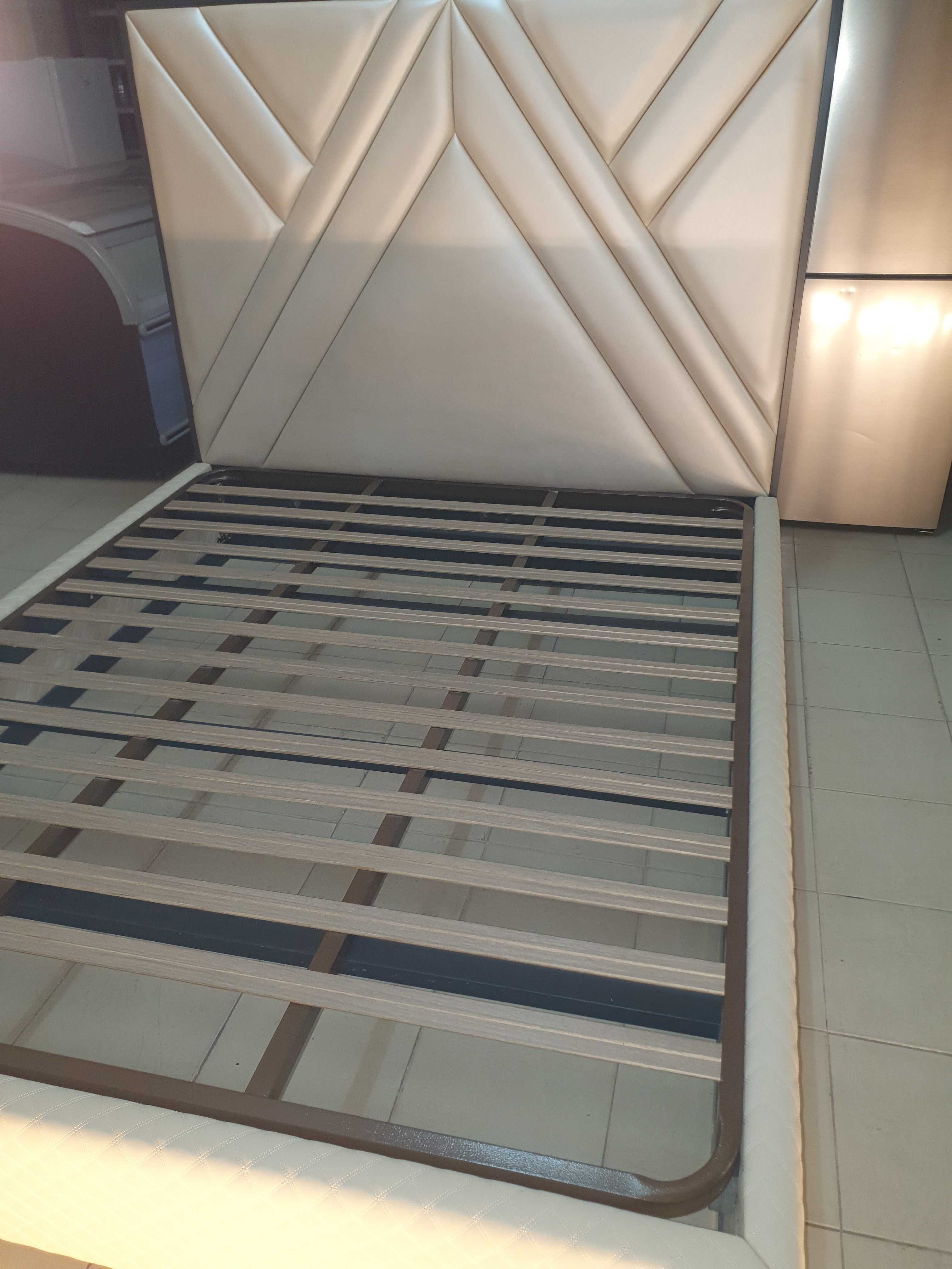 Cama King box nova