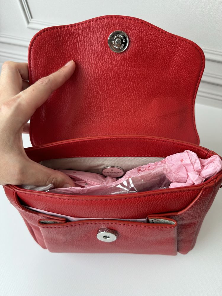 Coccinelle andromeda medium сумка furla італія