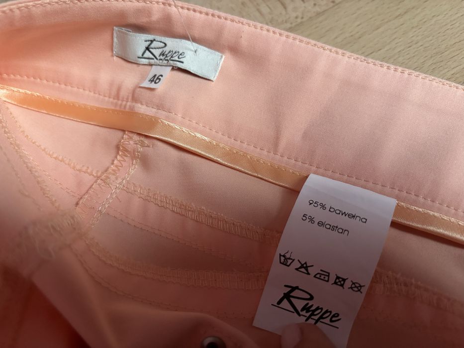 Komplet marynarka ze spodniami 46