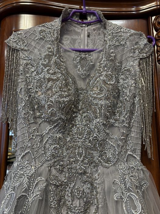 Вечерние платье