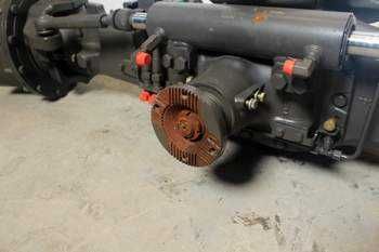 Przednia oś CLAAS AXION 800 - SERIES cena do uzgodnienia