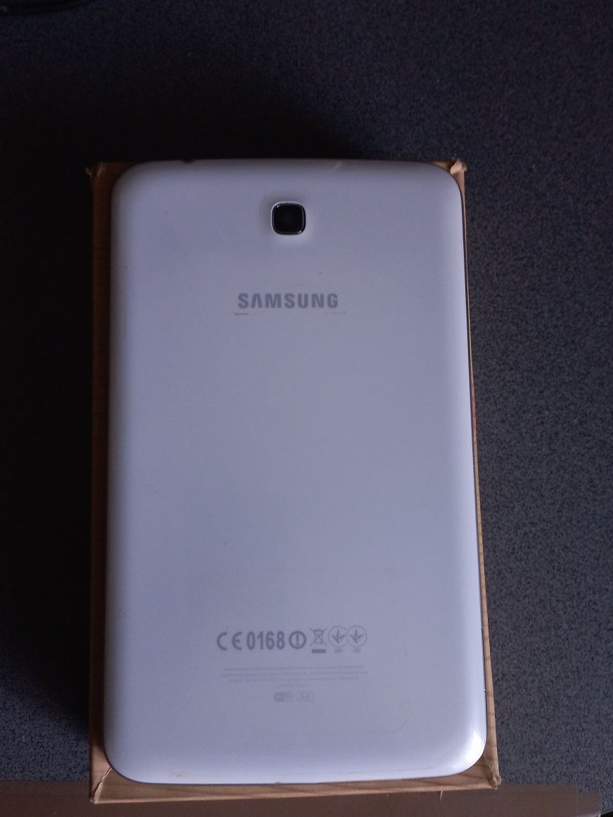 Планшет Samsung Galaxy Tab 3 7.0 8GB білийПланшет Samsung