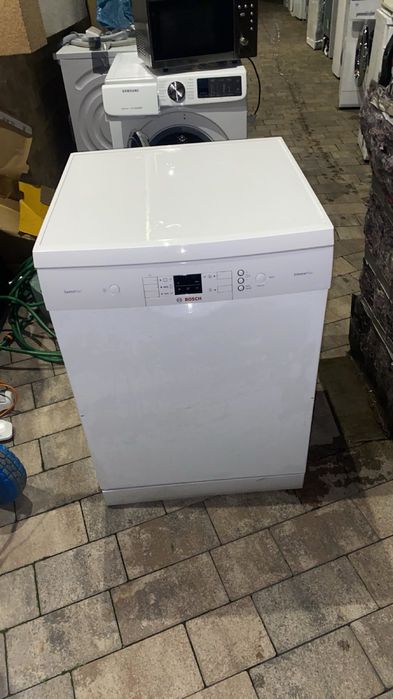 Посудомийна машинв на Гіді із Германії