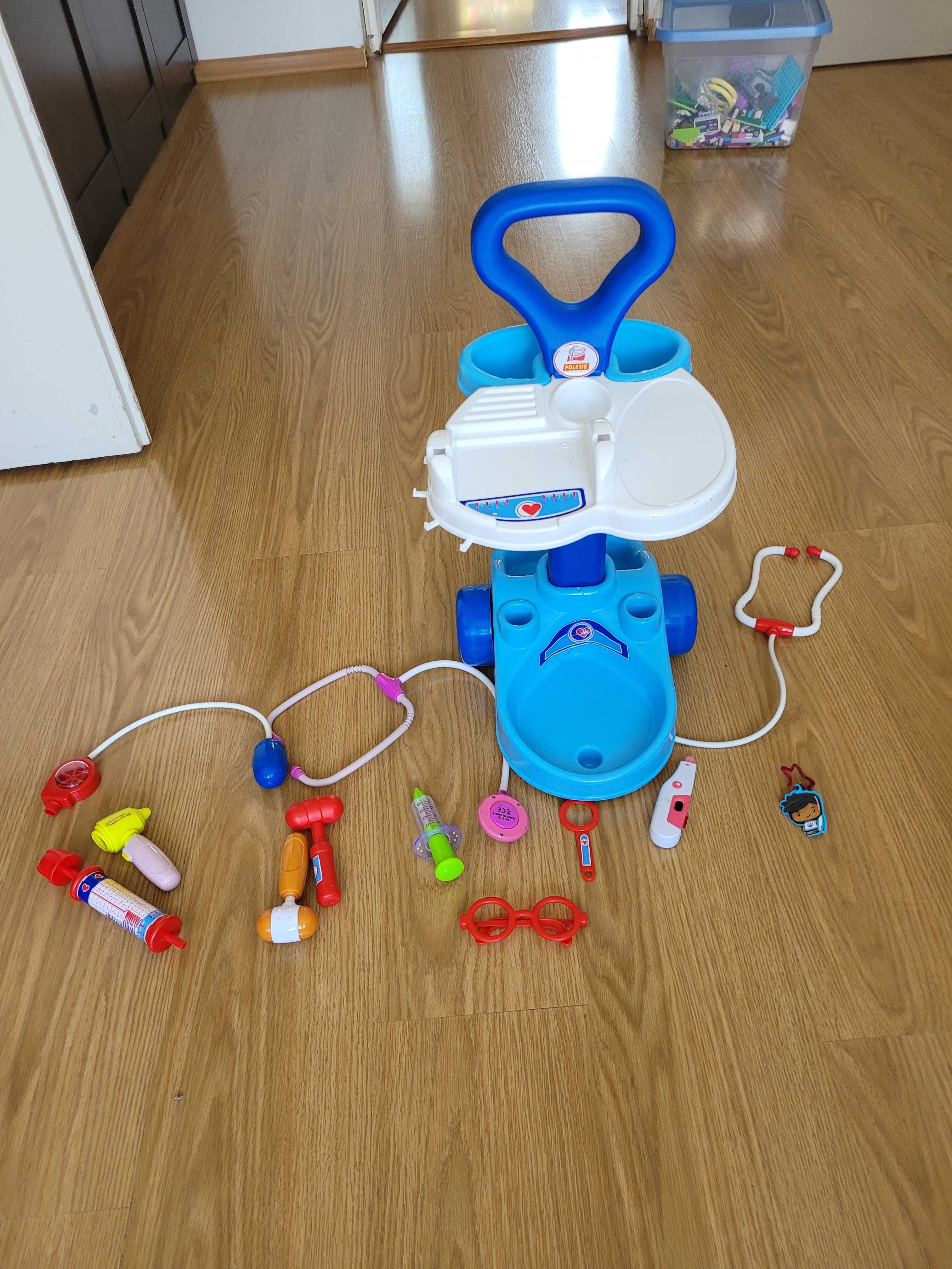 Dziecięca zabawka - stoliczek doktora 12 elementów
