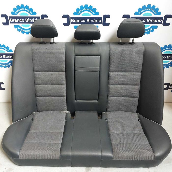 Conjunto de Bancos Mercedes-Benz w204