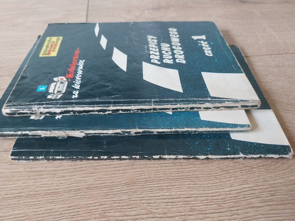 Książki dla kolekcjonerów Przepisy Ruchu Drogowego r. 1987