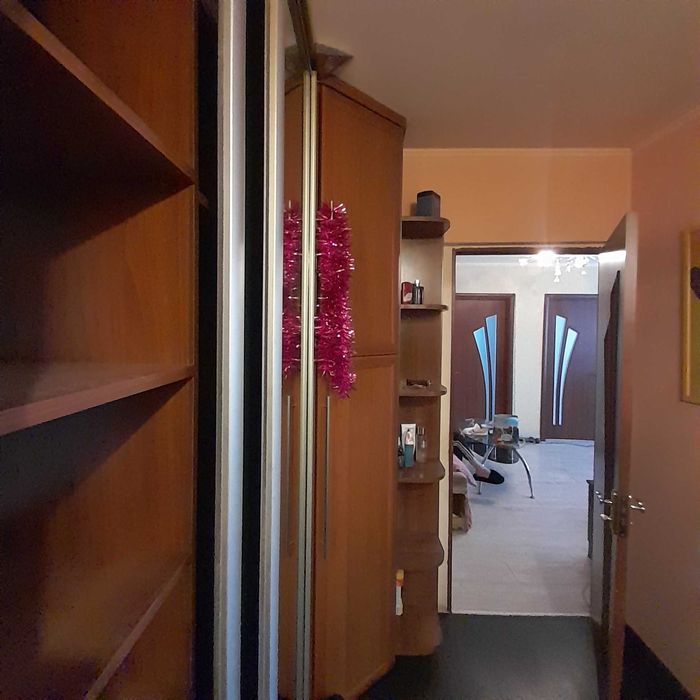 Здам 3кімнатну Центр