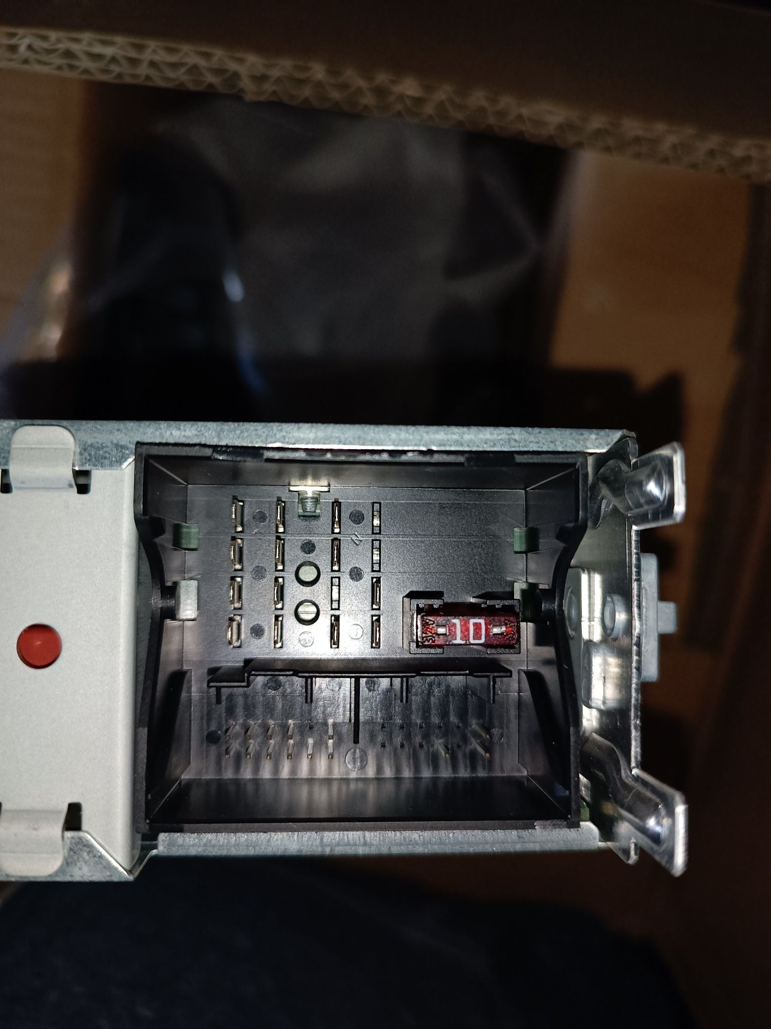 Автомагнитола, ящик, рамка Skoda Octavia A5 FL оригинал