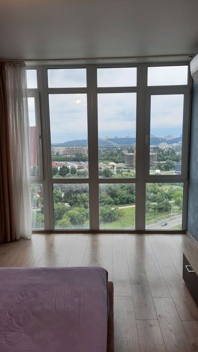 Оренда 1-кім,ЖК  Парк Стоун вул. В. Івасюка 2д, генератор на ліфт.