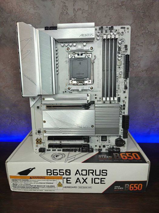 Материнська плата Gigabyte B650 Aorus Elite AX Ice (AM5) 7000-9000 AMD