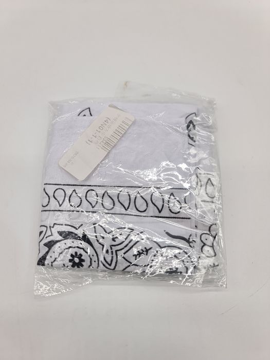 Lenço unisexo branco - novo