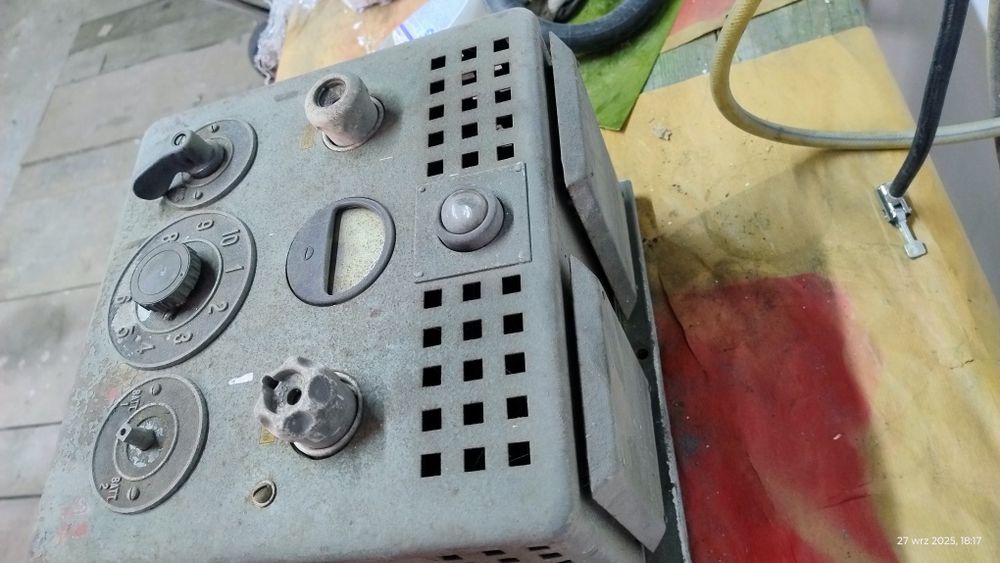 Prostownik 12v stary niemiecki