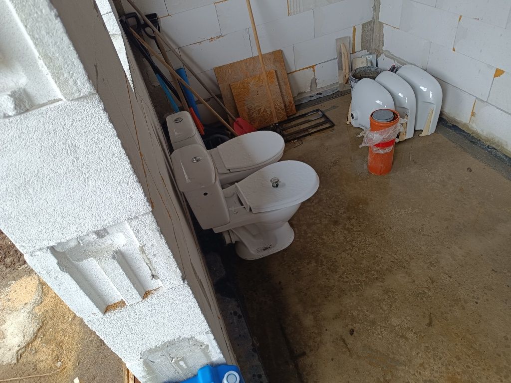 Umywalki i muszle WC