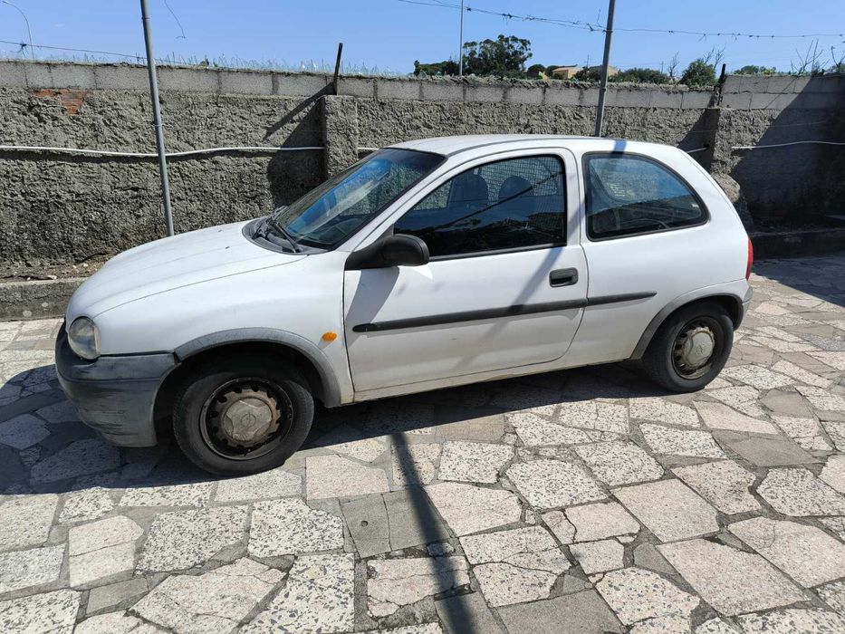 Opel Corsa 1.7D Comercial (2000)