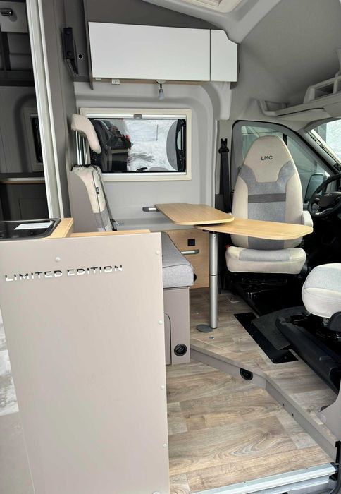 Kamper , KamperVan LMC Innovan 590 Active