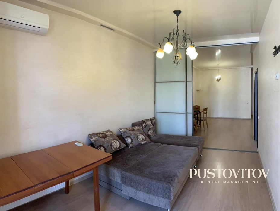 Аренда 2к квартиры Военный спуск/Приморская