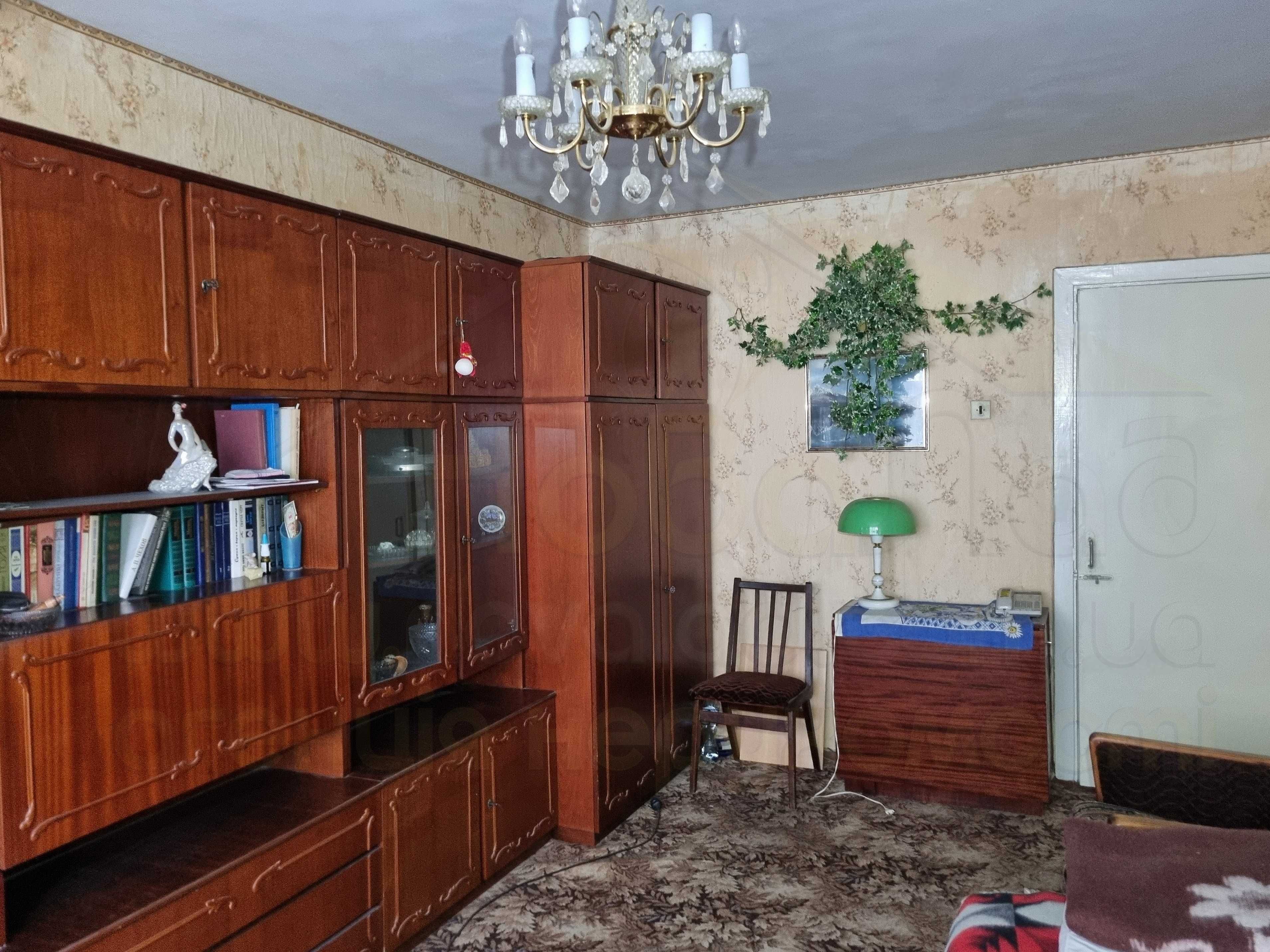 2 кімнатна квартира 48м2 на 3 поверсі по вулиці Козацька-KI