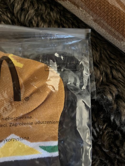 Limitowany sweter drwal unisex, czapka i skarpetki marki McDonald
