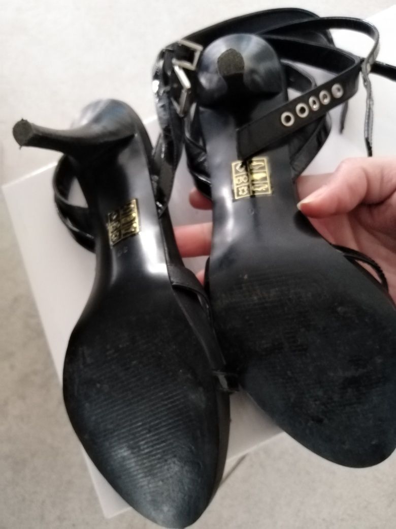 Buty sandały guess 36
